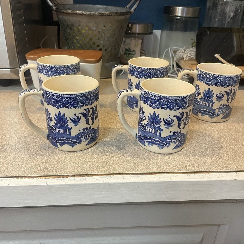 Vintage Blue Willow Mugs Made In Japan Set Of 5 Stained And Crazed
